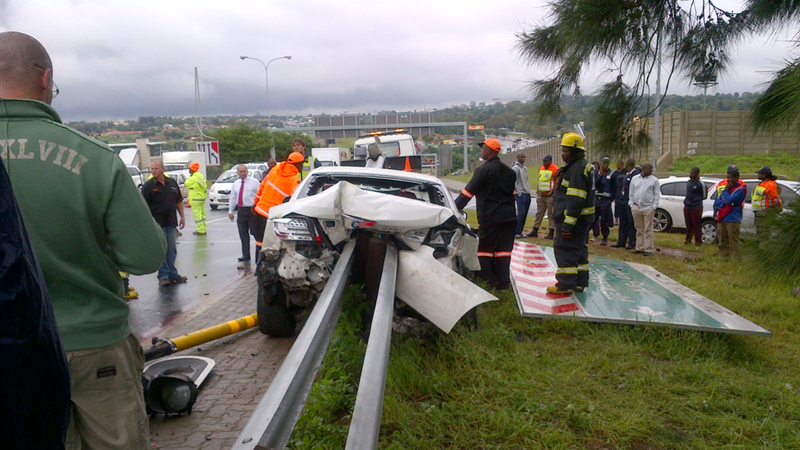 Illustration for article titled BMW Driver Somehow Survived This Guardrail Impaling Without A Scratch